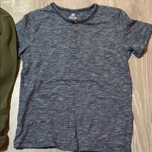 Sweater and short sleeve tshirt